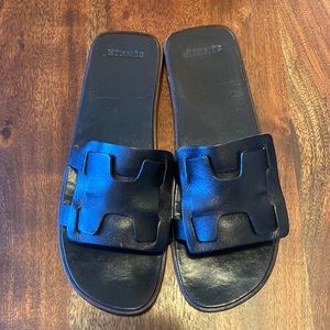 Hermes black clic clac slide